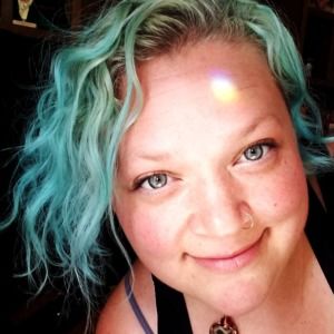 Meet your Posher, Stacy